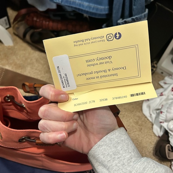 Dooney & Bourke Coral 🪸 Shoulder Bag - Picture 7 of 7